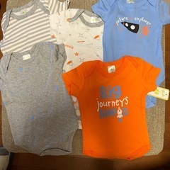 【受渡し者決定済】ロンパース5点セット(0-3ヶ月)の画像