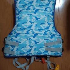 ライフジャケット　子供　キッズ　青　海や川遊びの画像