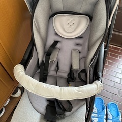 Pigeon ベビーカーの画像