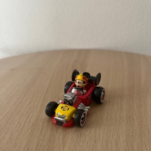 トミカ　ミッキーとグーフィー
