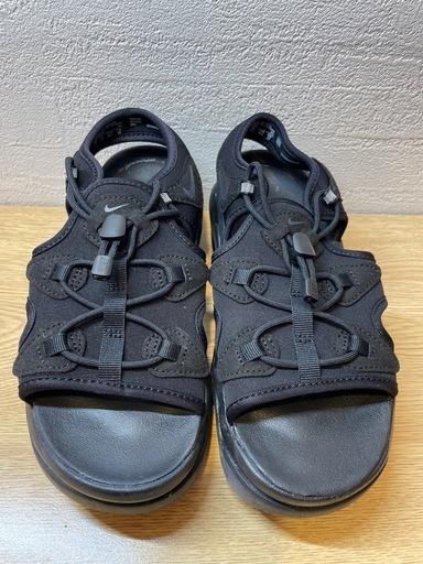 ※お話し中▶︎NIKEエアマックスココ