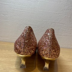 ※値下げ中▶︎キラキラパンプスの画像