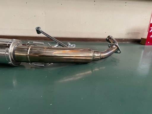 シグナスX ４型　リアライズマフラー