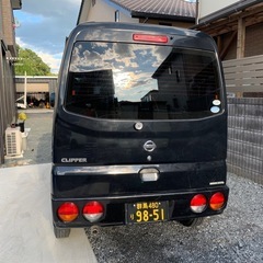 ニッサンクリパNissan clíper 350 kg 77.770 km