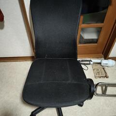 オフィスチェアの画像