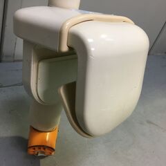 A2184　COMET コメット 浴室用手すりコメット 浴室用空間手すり　工事不要 つかまりポール 立ち上がり補助 介護用品　現状品の画像