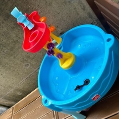 コストコ　ウォーターテーブル　水遊び