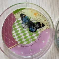 ガラス小物入れの画像