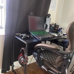 机　パソコンデスク　ゲームデスク