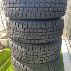 ダンロップ WM01　195/65R15 プリウスの画像