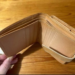 定価25000円　ヌメ革　財布の画像