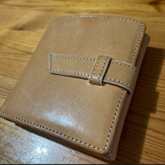 定価25000円　ヌメ革　財布