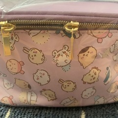 新品  ちいかわ バニティポーチの画像