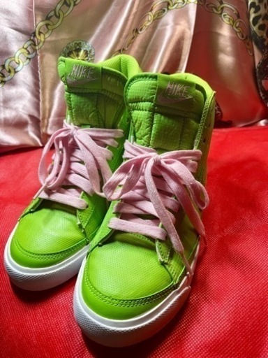 NIKE ブレーザーMID ハイカットスニーカー 24.5