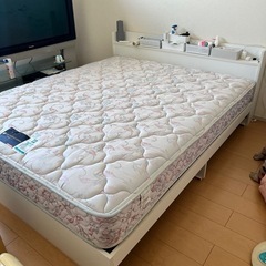 フランスベッド　クイーンサイズ