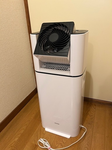 サーキュレーター　衣類乾燥除湿機　アイリスオーヤマ　美品