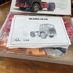 未組立て Heller 1/24 SCANIA LB 141 プラモデル スカニア トレーラーヘッド トラクター トラック エレール 札幌市手稲区の画像
