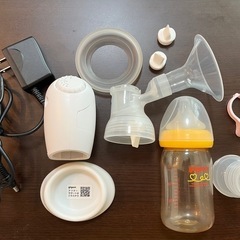 【再値下げ】ピジョン搾乳機　フリーザーパック付きの画像