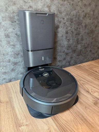 iRobot roomba i7+ 【特典:純正ブラシ,フィルタ,ダストパック付】 アイロボット  ルンバ