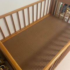ベビーベッドの画像