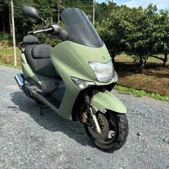 【お問い合わせ中】
ﾔﾏﾊ.ﾏｼﾞｪｽﾃｨ.125cc.ｺﾏｼﾞｪ.原付.ｵﾘｰﾌﾞｸﾞﾘｰﾝ. の画像