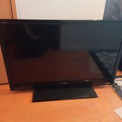 液晶テレビ　32型