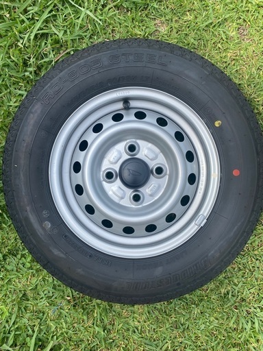 ブリヂストン新車外し　軽トラ