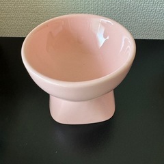 脚付きフードボウル