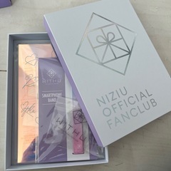 NiziU✨値下げ交渉可✨ファンクラブ限定❗️早い者勝ち‼️の画像