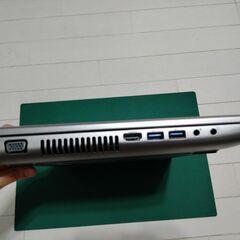 【中古】Dell Vostro 3560 ノートPC（本体のみ）の画像