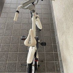 Louis Garneau キッズ　自転車の画像