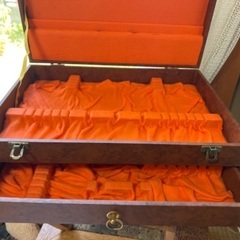 レトロな箱の画像