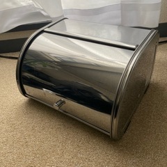 引取り先決定【佐藤金属興業】ステンレス ブレッドケース