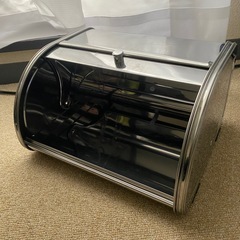 引取り先決定【佐藤金属興業】ステンレス ブレッドケースの画像