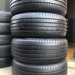 中古215/45R18 取り付け無料