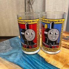 機関車　トーマス　ガラスコップ新品2個【現地渡し限定】