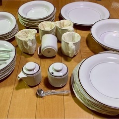 【新品未使用】Adam&Eve食器セットの画像