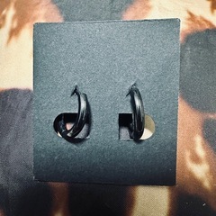 ステンレスリングピアスBK①