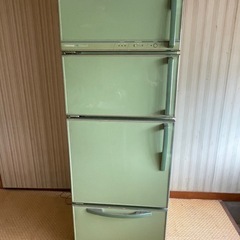 昭和レトロな冷蔵庫・ジャンク品