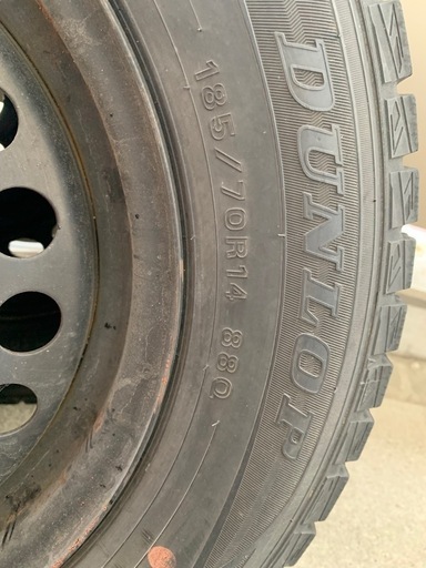 「お話中」ホイール付きスタッドレスタイヤ 185 /70R14
