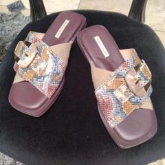 モードエジャコモ　サンダル