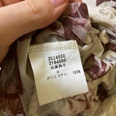 美品　レストローズ　トップスの画像