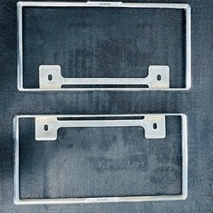 NISSAN 純正ナンバーフレーム2000円　の画像