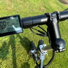 折りたたみ電動アシスト自転車の画像
