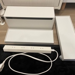 無印良品　スチールタップ収納箱フラップ式・ホワイトグレー キャスター、電源タップ付き の画像