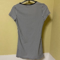 美品　セシルマクビー　Tシャツの画像