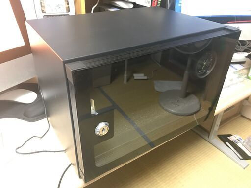 【美品】ドライボックス／防湿保管庫