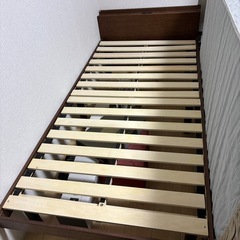 【8/22まで急ぎ】 ベッドフレーム アイリスオーヤマの画像