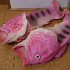 差し上げます　アバンギャルドなサンダル？の画像