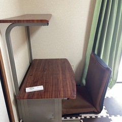 ロータイプパソコンデスク